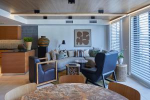 Xenia Signature Collection by Totalstay