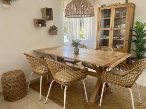 Casa Ibicenca - Precioso chalet con piscina