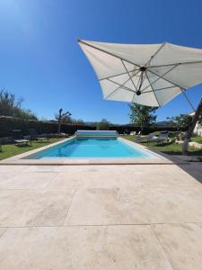 Maisons de vacances Villa avec piscine et vue : Maison 4 Chambres
