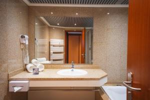 Hotels Hotel Spa du Beryl St Brevin l'Ocean : photos des chambres