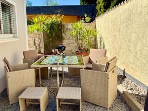 Stilvolles 3 Zimmer Apartment- nahe Spieleland und Friedrichshafen - modern ruhig mit eigenem Außenbereich