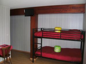 Hotels Hotel Restaurant De La Poste Mulhouse Ottmarsheim : Chambre Quadruple