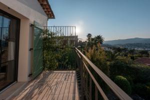 Villas Riviera Mandelieu Villa : photos des chambres