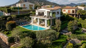 Villas Riviera Mandelieu Villa : photos des chambres