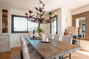 Villas Riviera Mandelieu Villa : photos des chambres