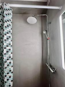 Aris Suite by Zeussuites