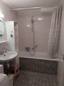 Amelander kaap 46, Lovely 1 bedroom apartment with nice terrace