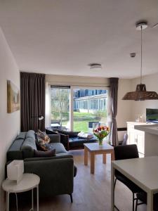 Amelander kaap 46, Lovely 1 bedroom apartment with nice terrace