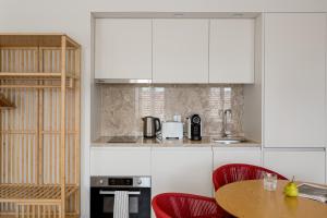 LX Vibes Lisbon Studio Escape