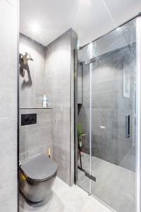 B Center charming room on the canal