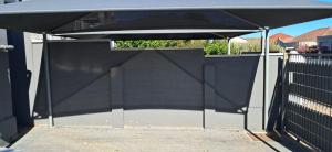 Strand Overnight - 24 Hour check-in - close to major private hospitals - sleeps 1- 4 guests - self catering - quiet neighborhood - week night low rate for single guest - weekends min 2 nights