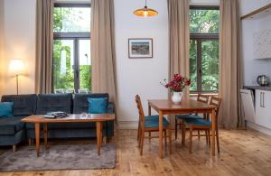 Kuhrhaus Apartment by Pilat
