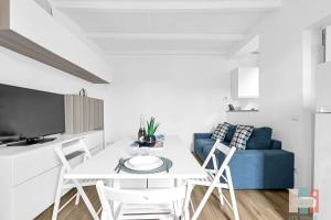 LO3 • [Navigli] Chic Apartment •