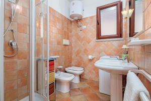 Agata verde con terrazza e giardino img14