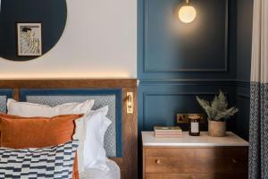 The Clifton Residence I 5 Bed House