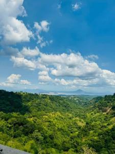 Twinlakes Tagaytay 1BR