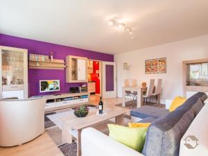 Ferienwohnung Knopf - 3hvězdičkové hotely ve městě Schömberg