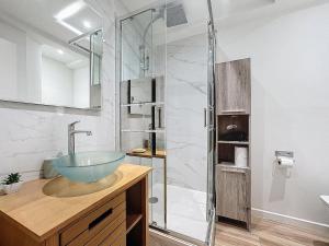 Studio proche gare, balcon