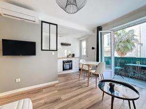 Studio proche gare, balcon