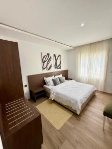 Appartement moderne à l Aouina avec WiFi parking et proche aéroport Tunis Carthage