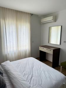 Appartement moderne à l Aouina avec WiFi parking et proche aéroport Tunis Carthage