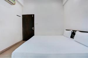 Super Hotel O Goverdhan Villa