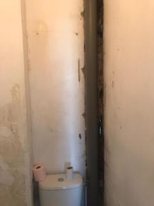 Sejours chez l'habitant Chambre chez l-habitant dans T4 hyper proche de la gare SNCF et a 300m de la gare routiere : photos des chambres
