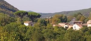 Villa hameau paisible Ardouane, à côté voie verte