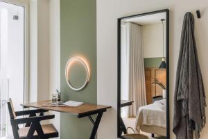 Farol - 1 bedroom apartment with pool in Areeiro