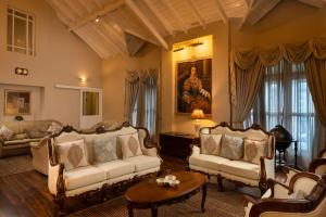 Grand Bungalow Nuwara Eliya by Seven Angels