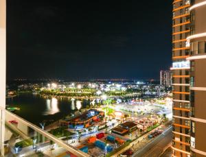 Shi House - 2BR Building BE2 Luxury, Park View