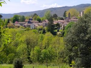 Villa hameau paisible Ardouane, à côté voie verte