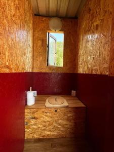 Michas caravan for 2 See the herd of horses from your bed