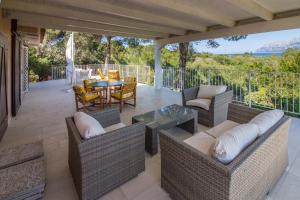 GuestHost - Seaview Villa with Large Terrace