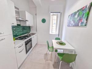 Holy Dove by Wonderful Italy