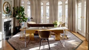 Turret Suite room in Mandarin Oriental Hyde Park London