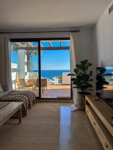 Piso Frente al Mar - Marina de Alcaidesa