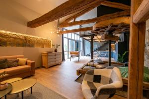 Maisons d'hotes La grange moderne aux portes de Lyon : photos des chambres