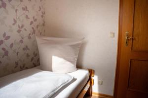 "Haus Stefanie" Wohnung -3-