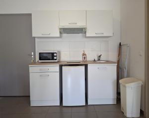 T2 Terrasse climatisé piscine à T FLORENT