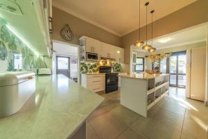 Room 3 - LEO Sky Guest House