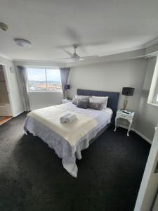 Sun, Surf, Pool Walk to All!