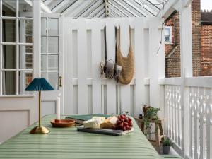 Chapman House 3 Bedroom Luxury Retreat