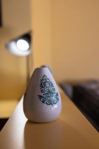 Appartement avec piscine & terrasse vue montagne