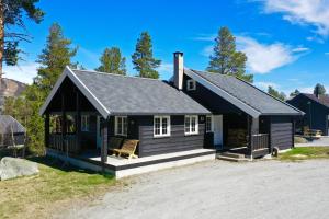 Dream cabin by Geilo, ski-in ski-out with room for the whole family