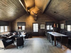 Dream cabin by Geilo, ski-in ski-out with room for the whole family