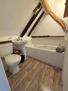 Countryside Cottage in Bulmer- Sleeps 6 7