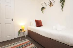 Contractor Base - 3 Beds - City Access - WiFi