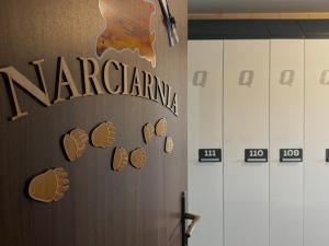 DWOREK MYŚLIWSKI HUBERT-Tutaj czeka na ciebie oszczędność & komfort & najlepsza lokalizacja, Jesteśmy przy samych Termach Bania i Stoku Narciarskiego Kotelnica, Na miejscu wypożyczalnia nart, rowerów w atrakcyjnej cenie dla gości oraz darmowy