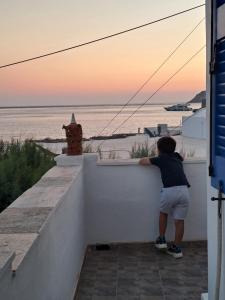 Maranto home, on the beach of Sifnos!